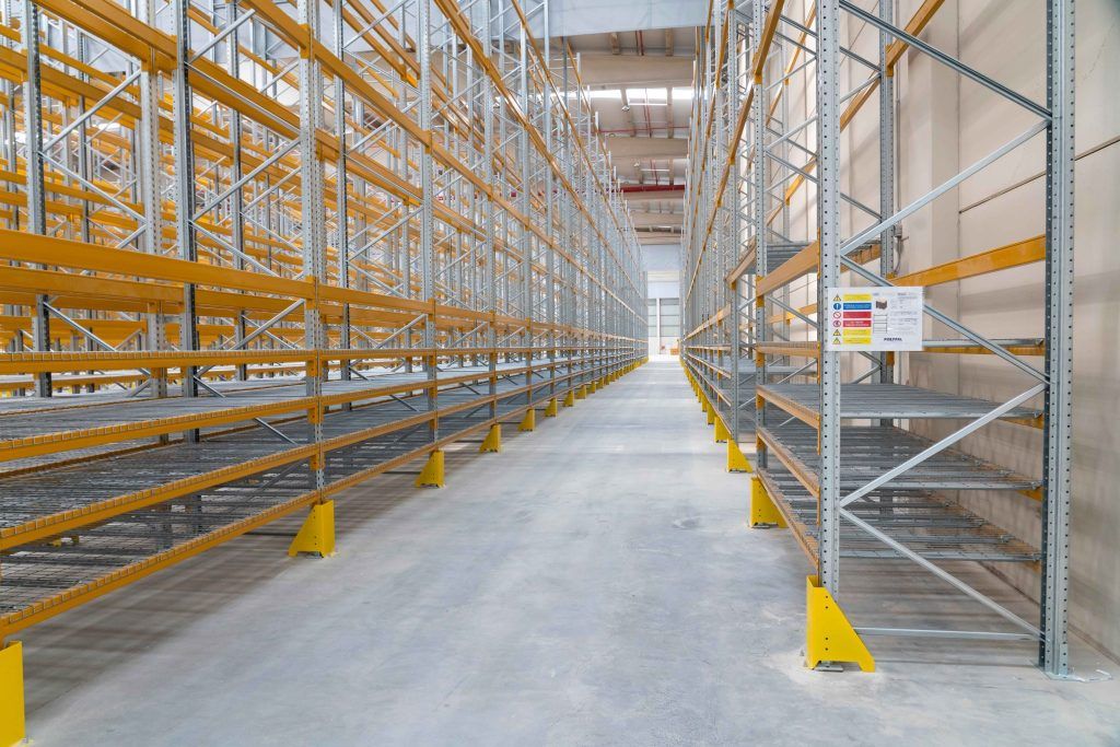De keuze van het opslagsysteem: sleutel tot succes voor een E-commerce bedrijf De keuze van het opslagsysteem: sleutel tot succes voor een E-commerce bedrijf